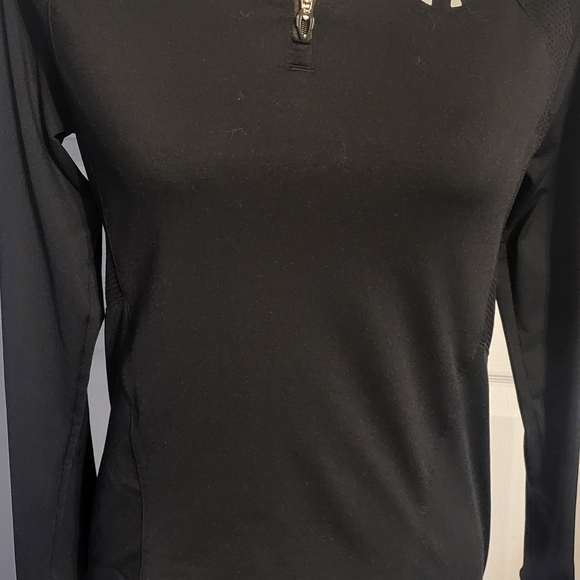 Underarmour youth size large zip up - Picture 4 of 11